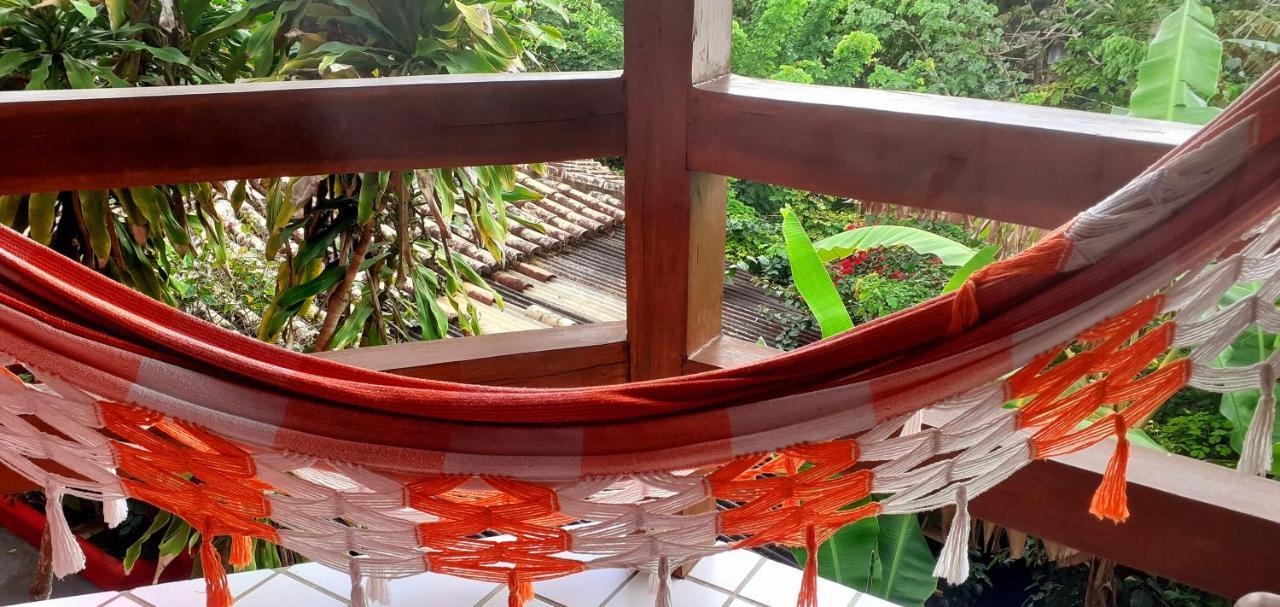 Novos Baianos Hostel E Pousada Porto Seguro Ngoại thất bức ảnh A hammock